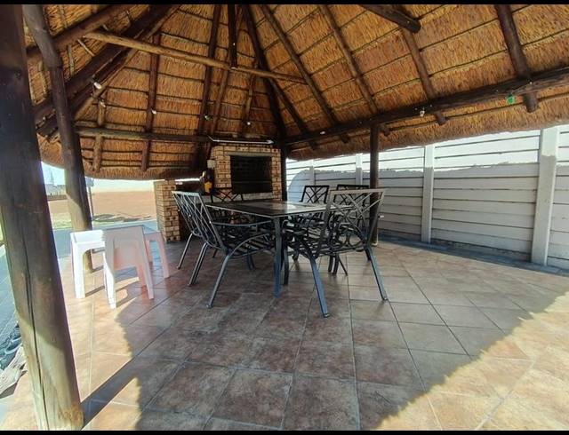 3 BEDROOM HOUSE FOR SALE IN BRACKENDOWNS